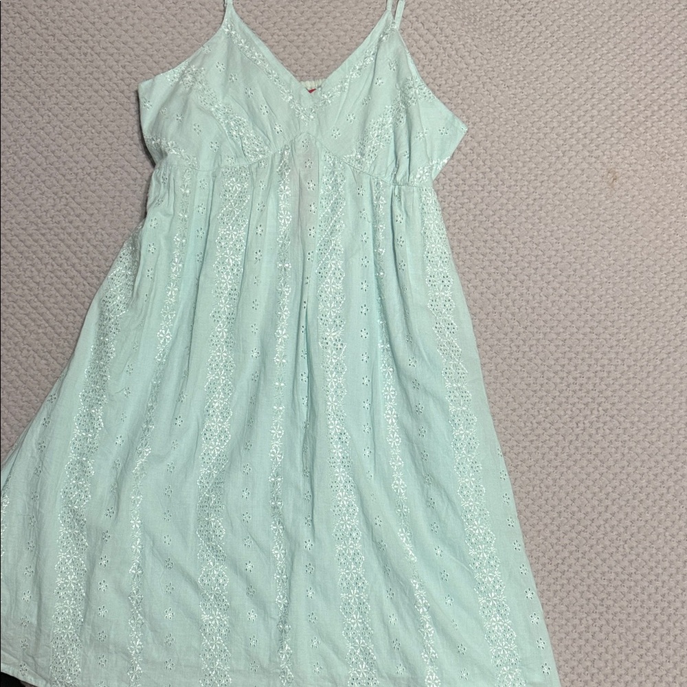 Elegant Mint Green Midi Dress